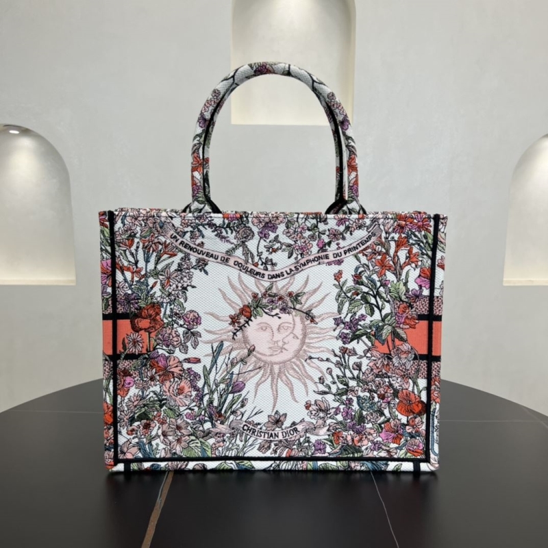 Dior Shopping Bags